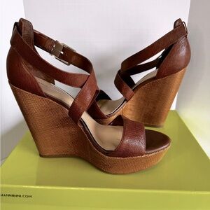 Gianni Bini Scottie Wedge sz10